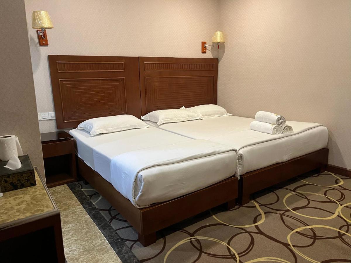 Fan Holiday Hotel Kuala Lumpur Bagian luar foto