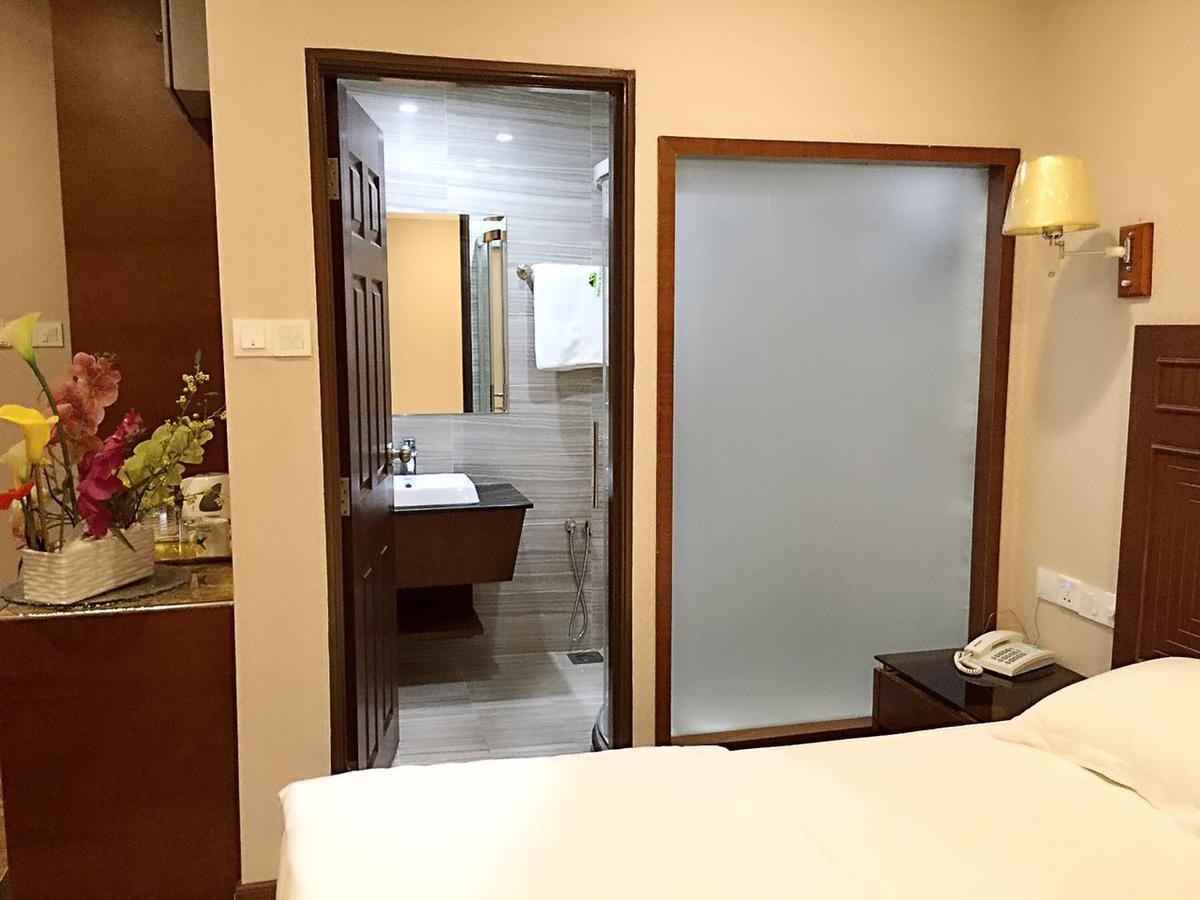 Fan Holiday Hotel Kuala Lumpur Bagian luar foto