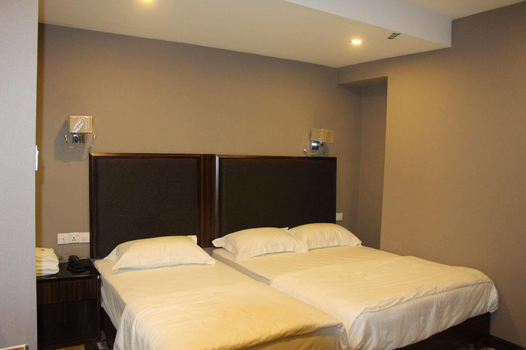 Fan Holiday Hotel Kuala Lumpur Bagian luar foto